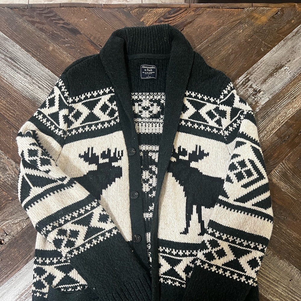 Men’s Abercrombie & Fitch Cardigan Size Large
